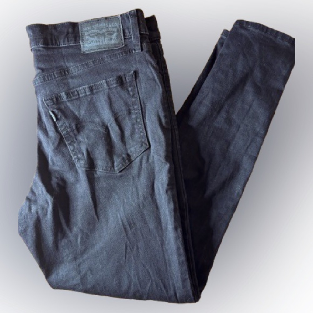 Women’s Levi’s high rise super skinny jeans - Black size 31